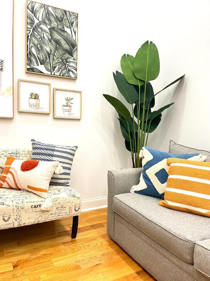 Modern Apartment With Parking & Quick Ride To Manhattan New York Exterior foto